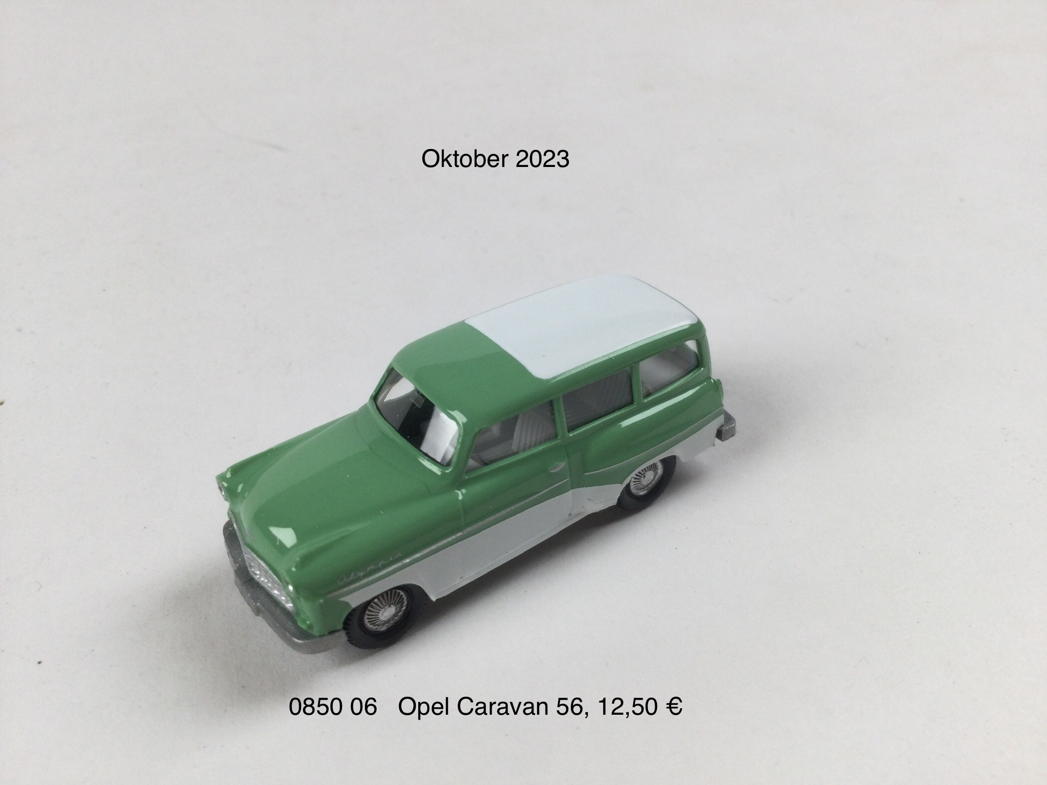 Opel Caravan 1956 mit weißem Dach "mintgrün"