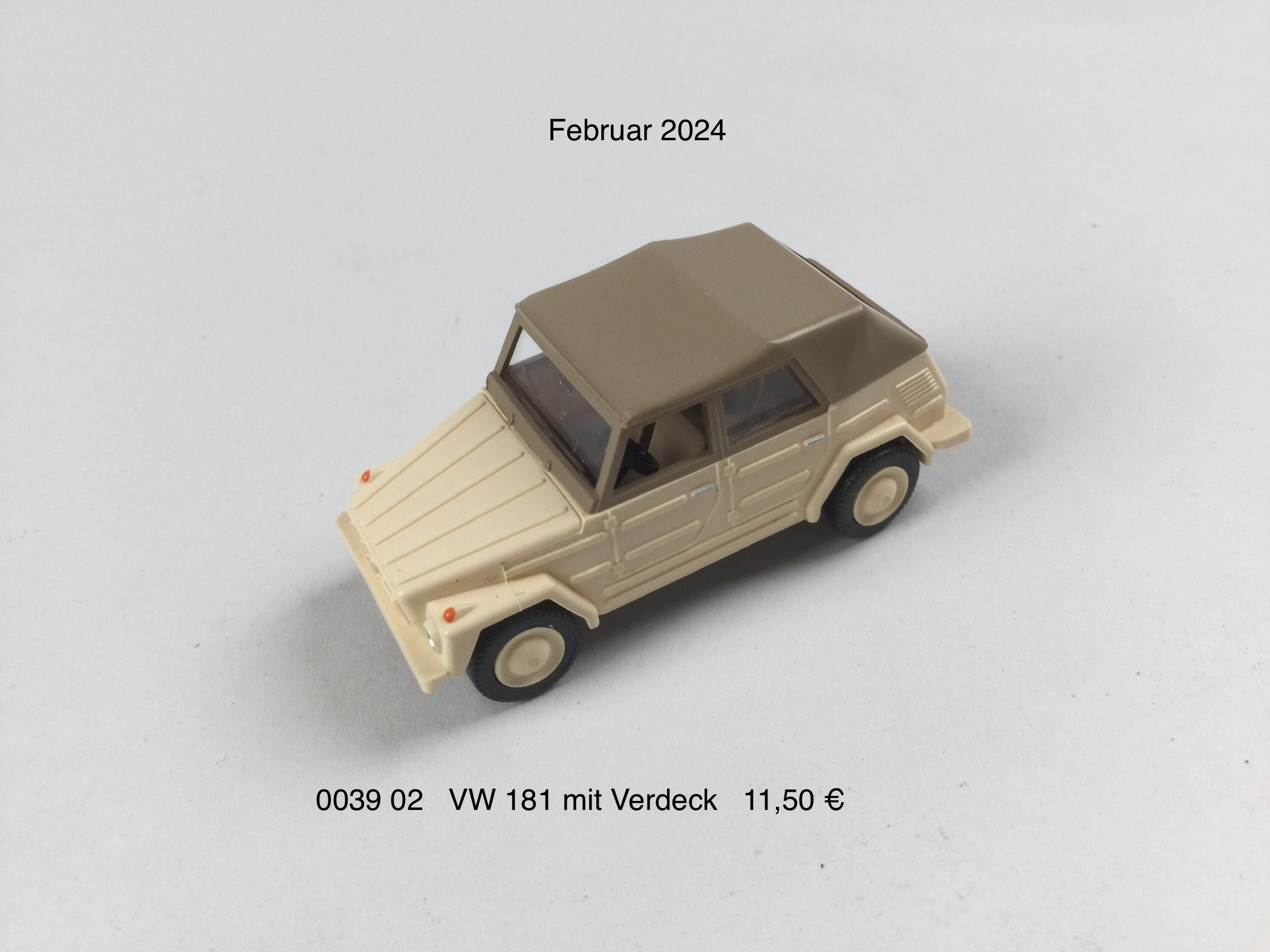 VW 181 mit Verdeck