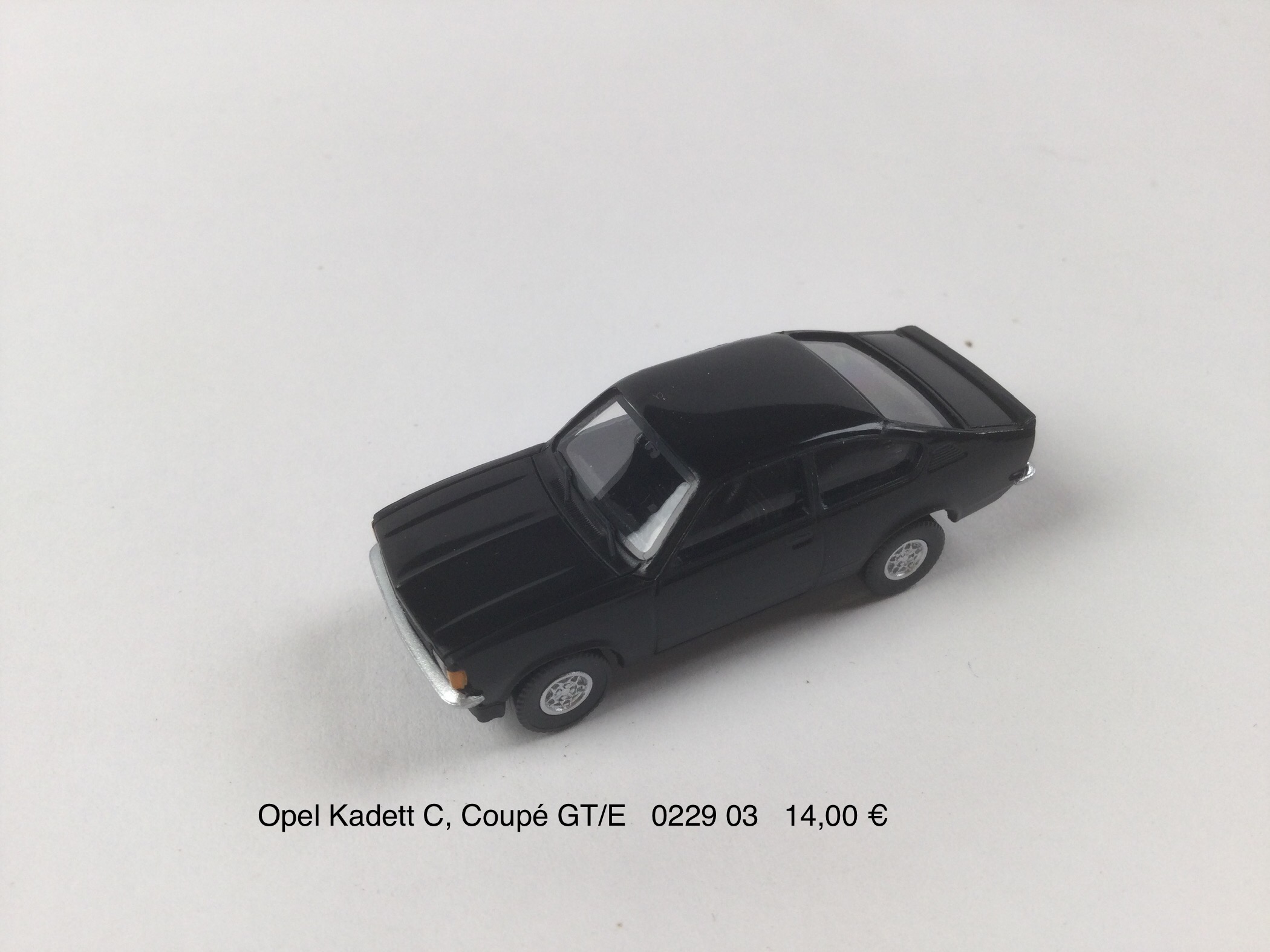 Opel Kadett C , Coupe'  GT/E  "schwarz"