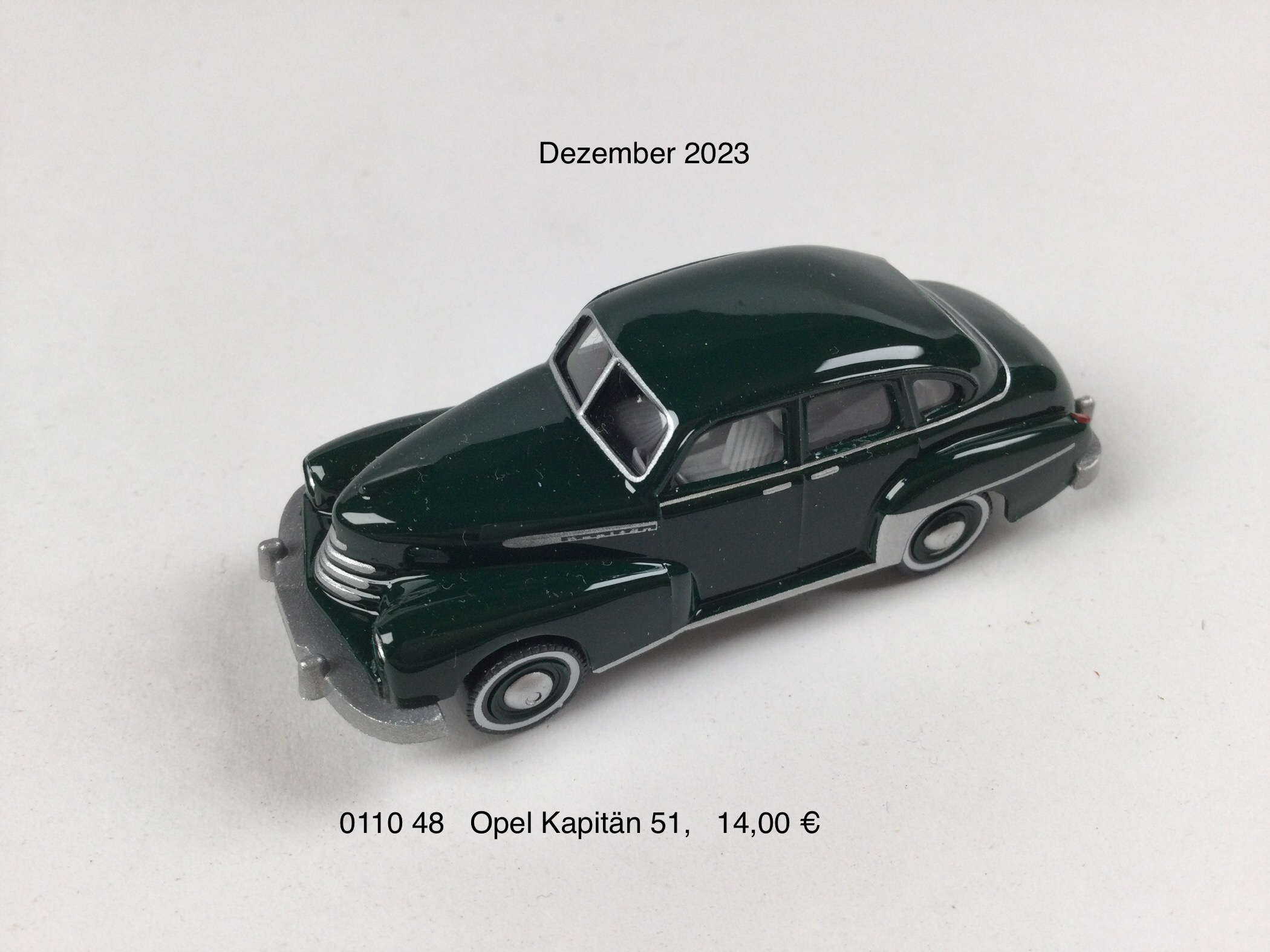 Opel Kapitän ' 51 "dunkelgrün"