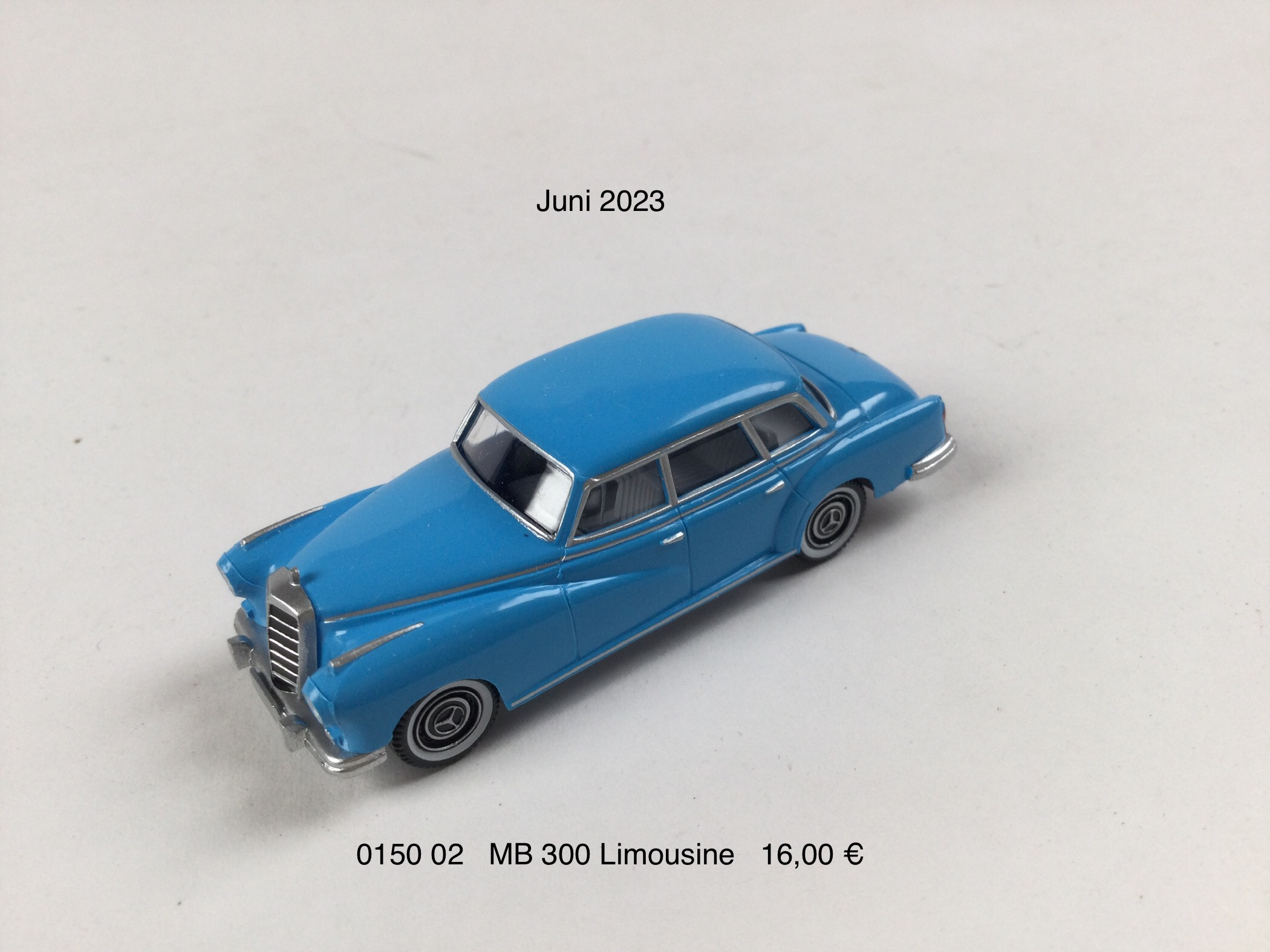 MB 300 Limousine "hellblau"